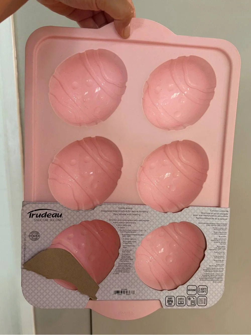 Trudeau Silicone Egg-Shaped Baking Mold - Pink